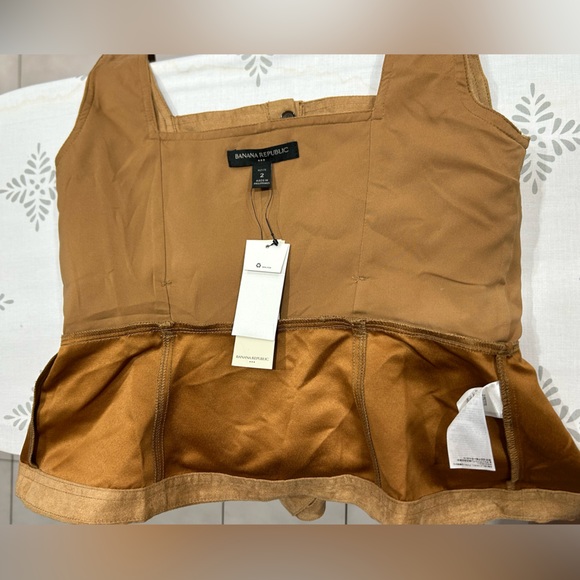 NWT Banana Republic Faux Leather Top Size Petite 2 - Picture 9 of 10